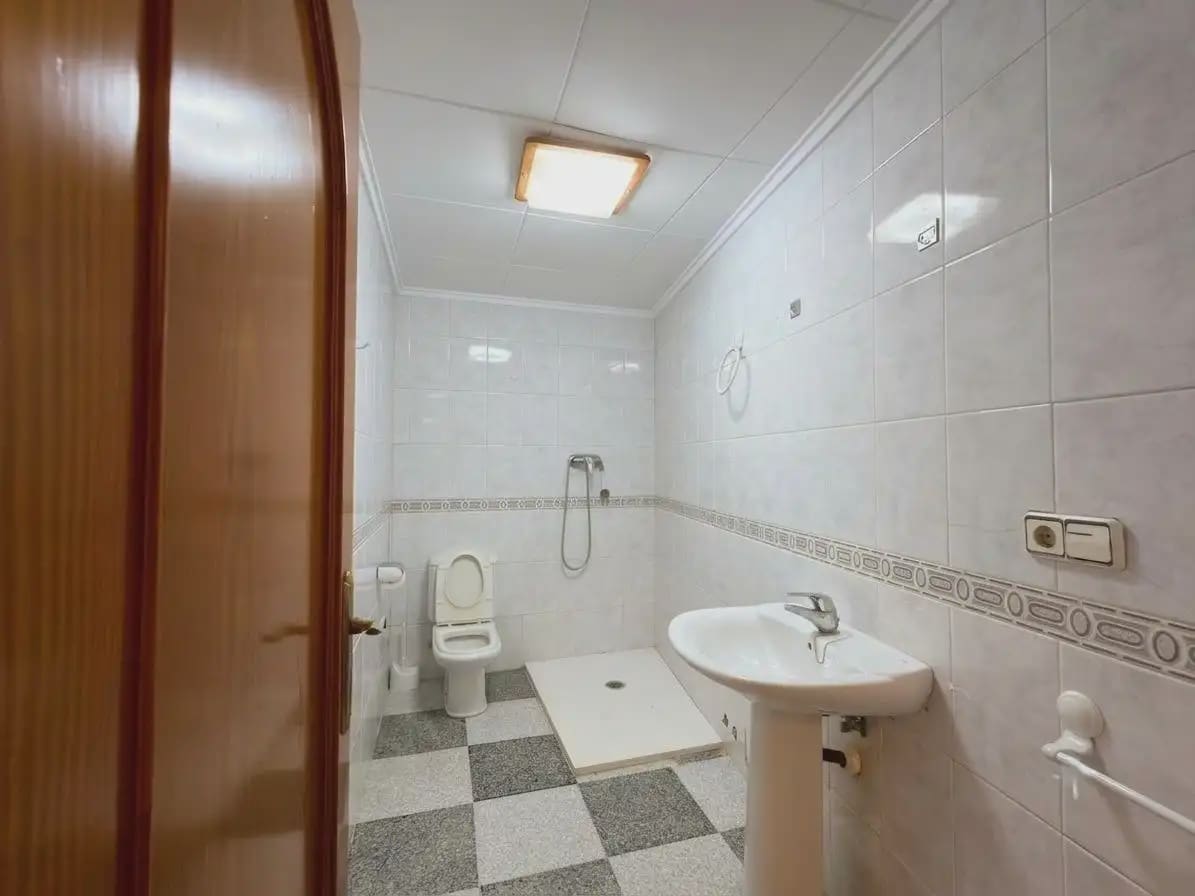 6 camera da letto Villa in vendita in Llosa de Ranes con piscina garage - 150.000 € (Rif: 10009310)