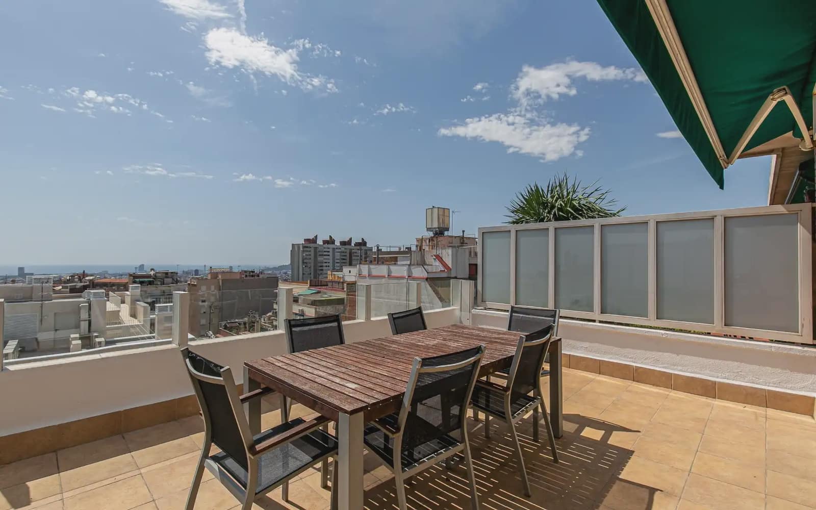 3 chambre Penthouse à vendre à Barcelone ville - 690 000 € (Ref: 10017764)