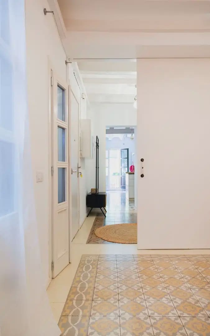 Appartement de 3 chambres à louer à Barcelone ville - 2 290 € (Ref: 10019379)