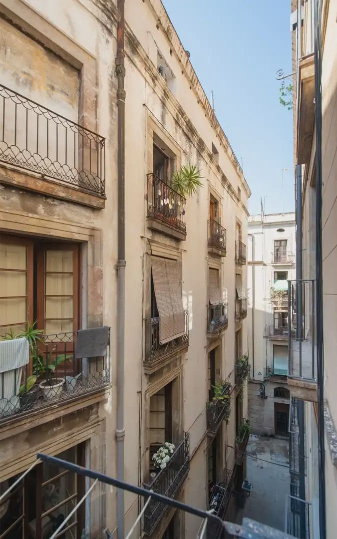 Appartement de 3 chambres à louer à Barcelone ville - 2 290 € (Ref: 10019379)
