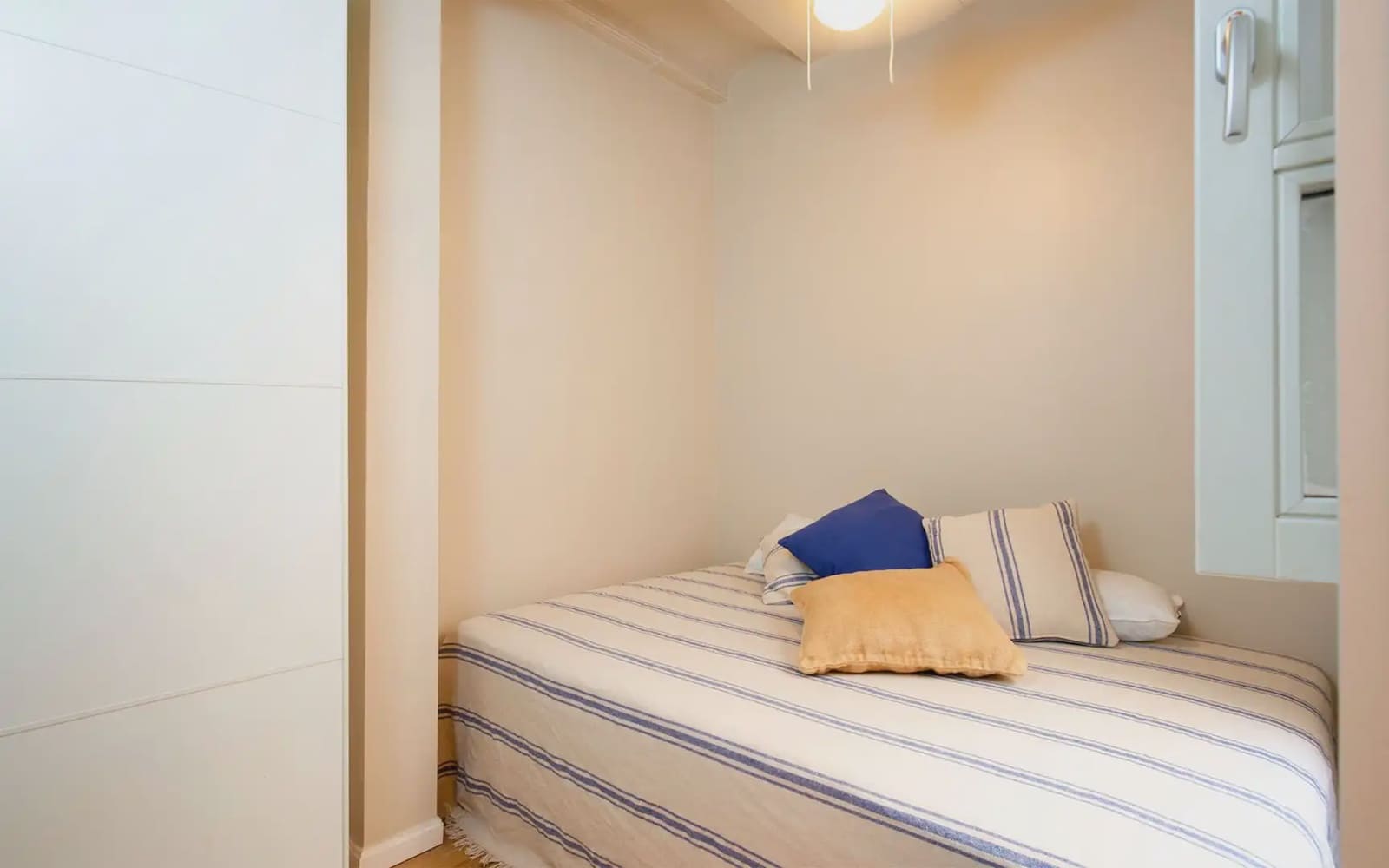 Appartement de 3 chambres à louer à Barcelone ville - 2 290 € (Ref: 10019379)