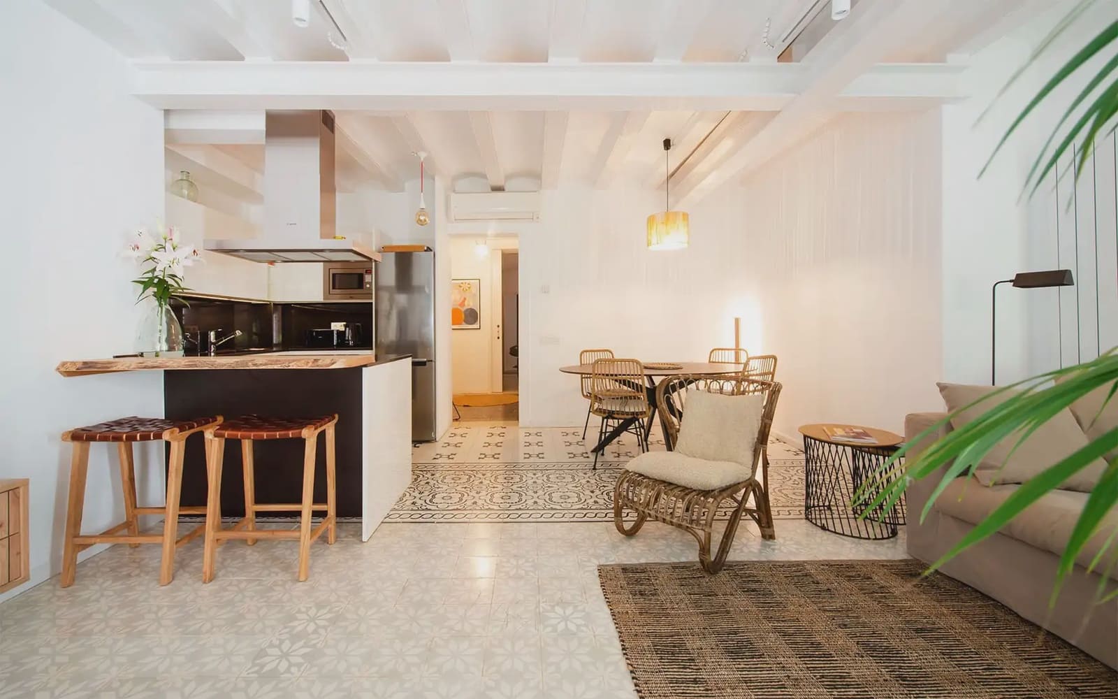 Appartement de 3 chambres à louer à Barcelone ville - 2 290 € (Ref: 10019379)