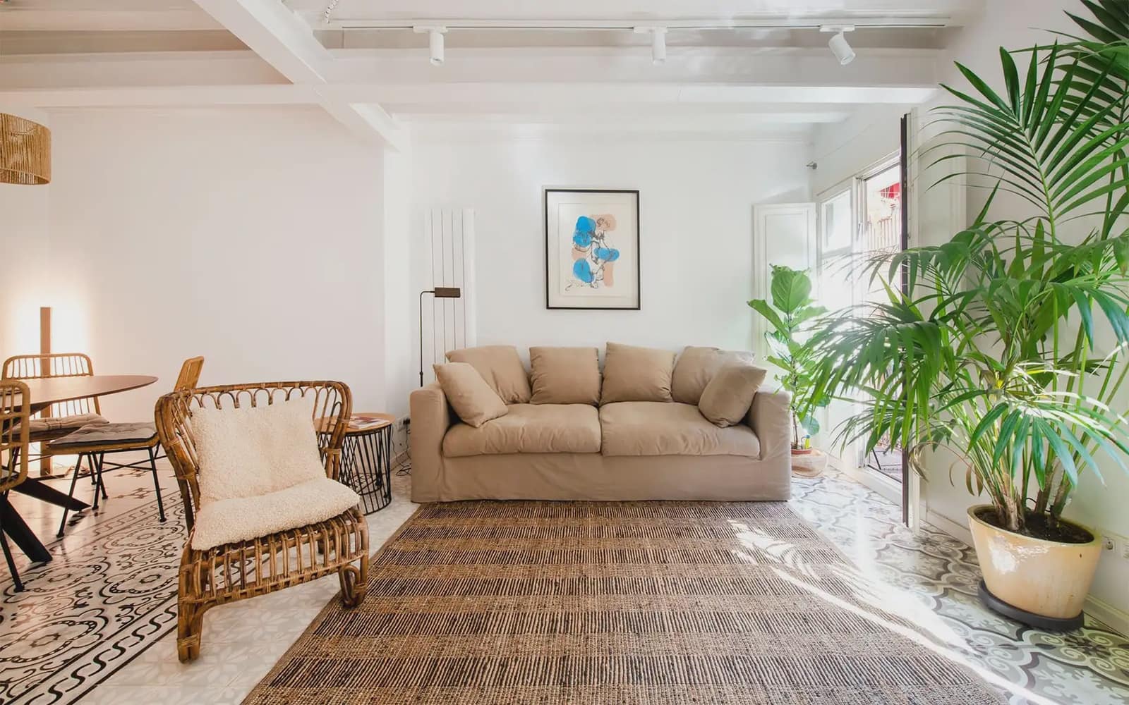 Appartement de 3 chambres à louer à Barcelone ville - 2 290 € (Ref: 10019379)
