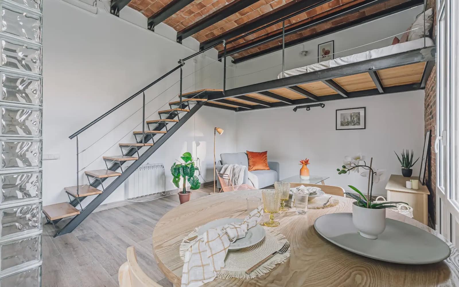 1 slaapkamer Flat te koop in Barcelona stad - € 245.000 (Ref: 10019553)