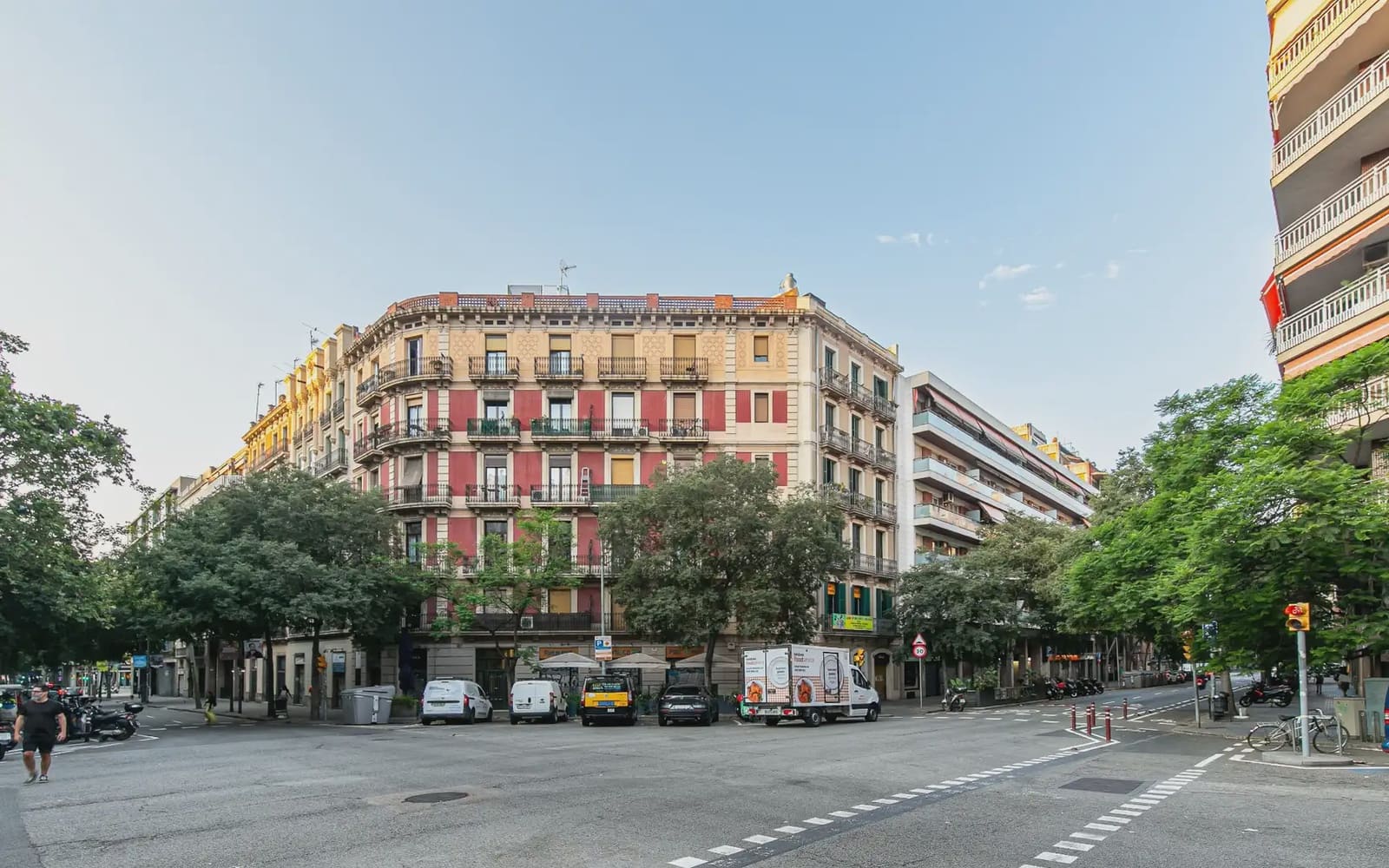 1 slaapkamer Flat te koop in Barcelona stad - € 245.000 (Ref: 10019553)
