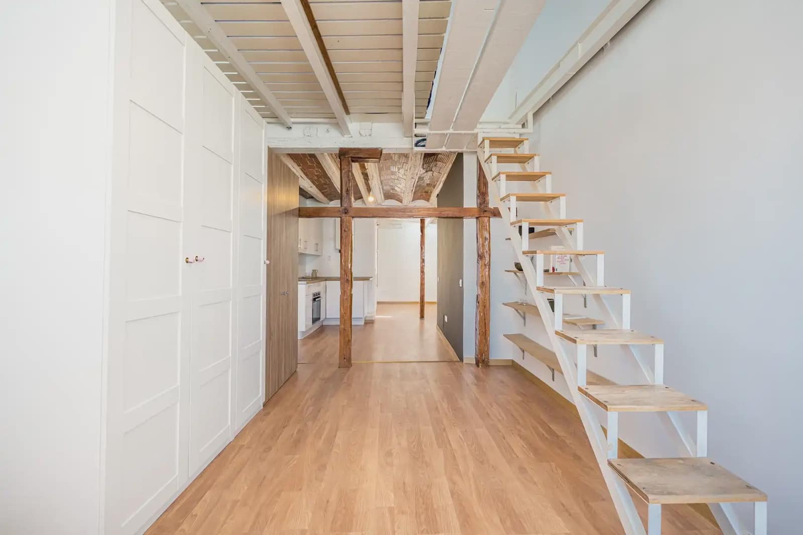 1 soveværelse Lejlighed til leje i Madrid by - € 1.400 (Ref: 10022895)