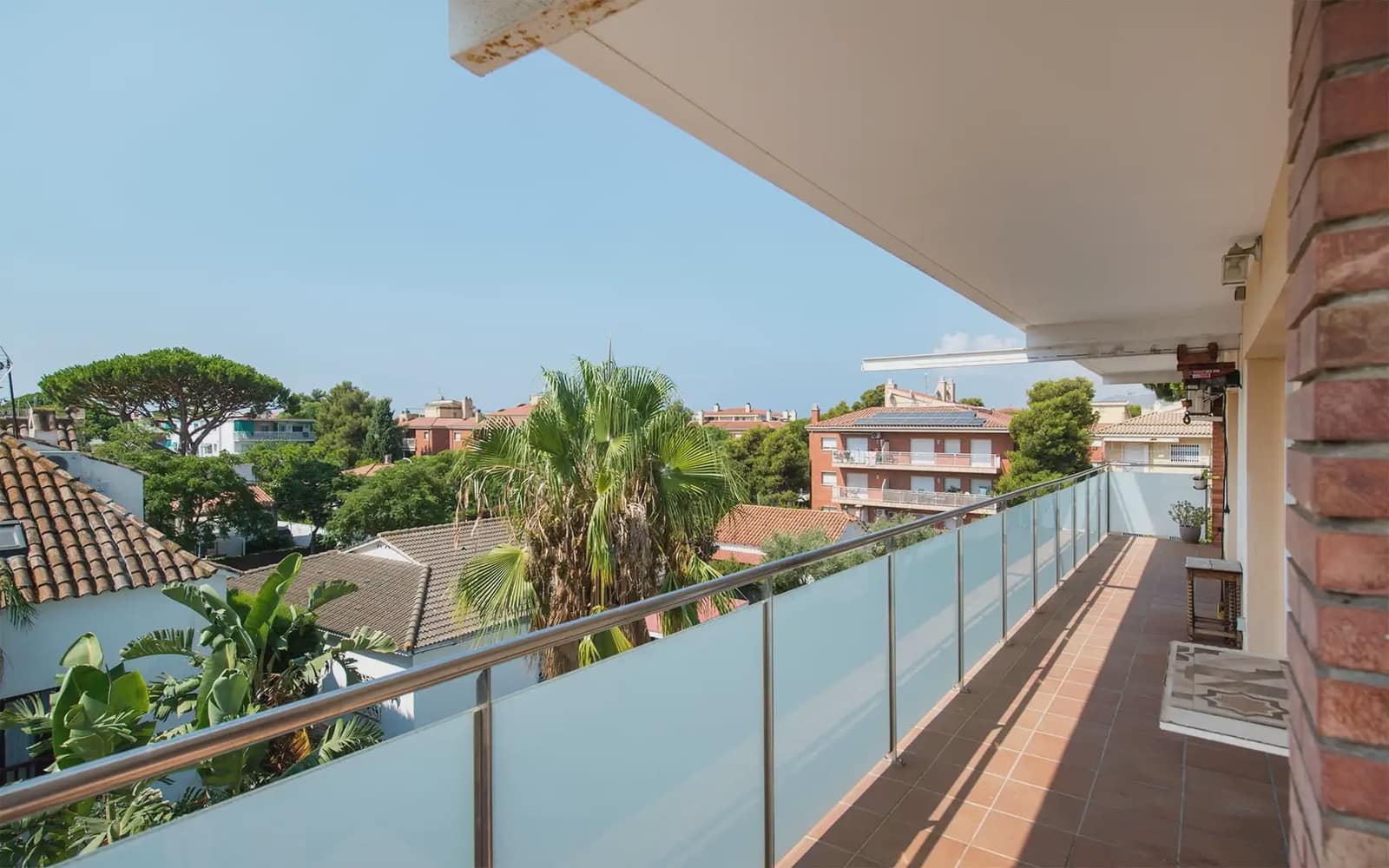 4 makuuhuone Huoneisto vuokrattavana paikassa Castelldefels mukana 
autotalli - 1 960 € (Ref: 10023318)