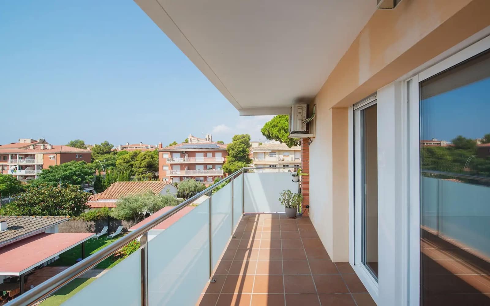 4 makuuhuone Huoneisto vuokrattavana paikassa Castelldefels mukana 
autotalli - 1 960 € (Ref: 10023318)