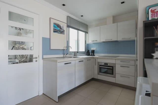 2 makuuhuone Asunto vuokrattavana paikassa Telde - 1 400 € (Ref: 10029696)