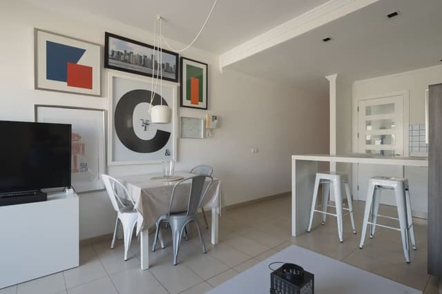 2 makuuhuone Asunto vuokrattavana paikassa Telde - 1 400 € (Ref: 10029696)