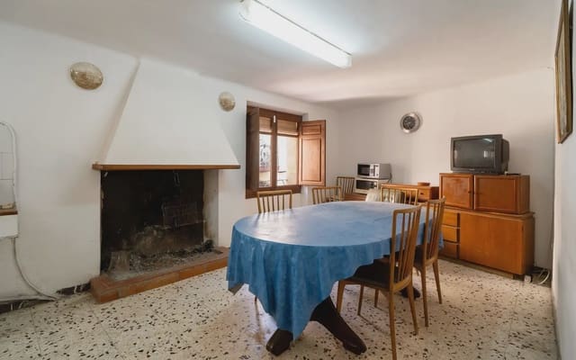 6 chambre Maison de Ville à vendre à Vallmoll avec garage - 169 000 € (Ref: 10029838)