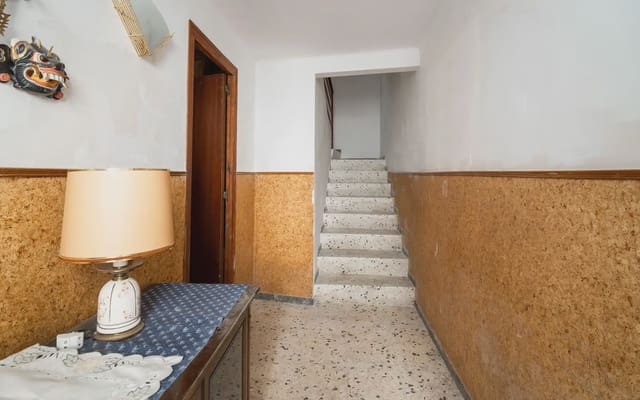 6 chambre Maison de Ville à vendre à Vallmoll avec garage - 169 000 € (Ref: 10029838)