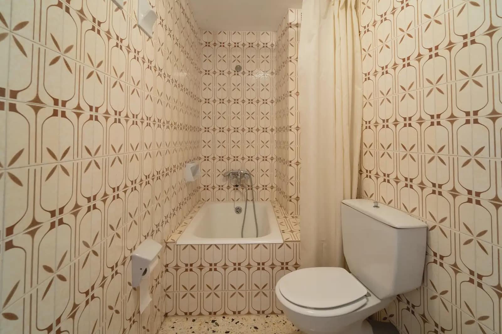 6 chambre Maison de Ville à vendre à Vallmoll avec garage - 169 000 € (Ref: 10029838)