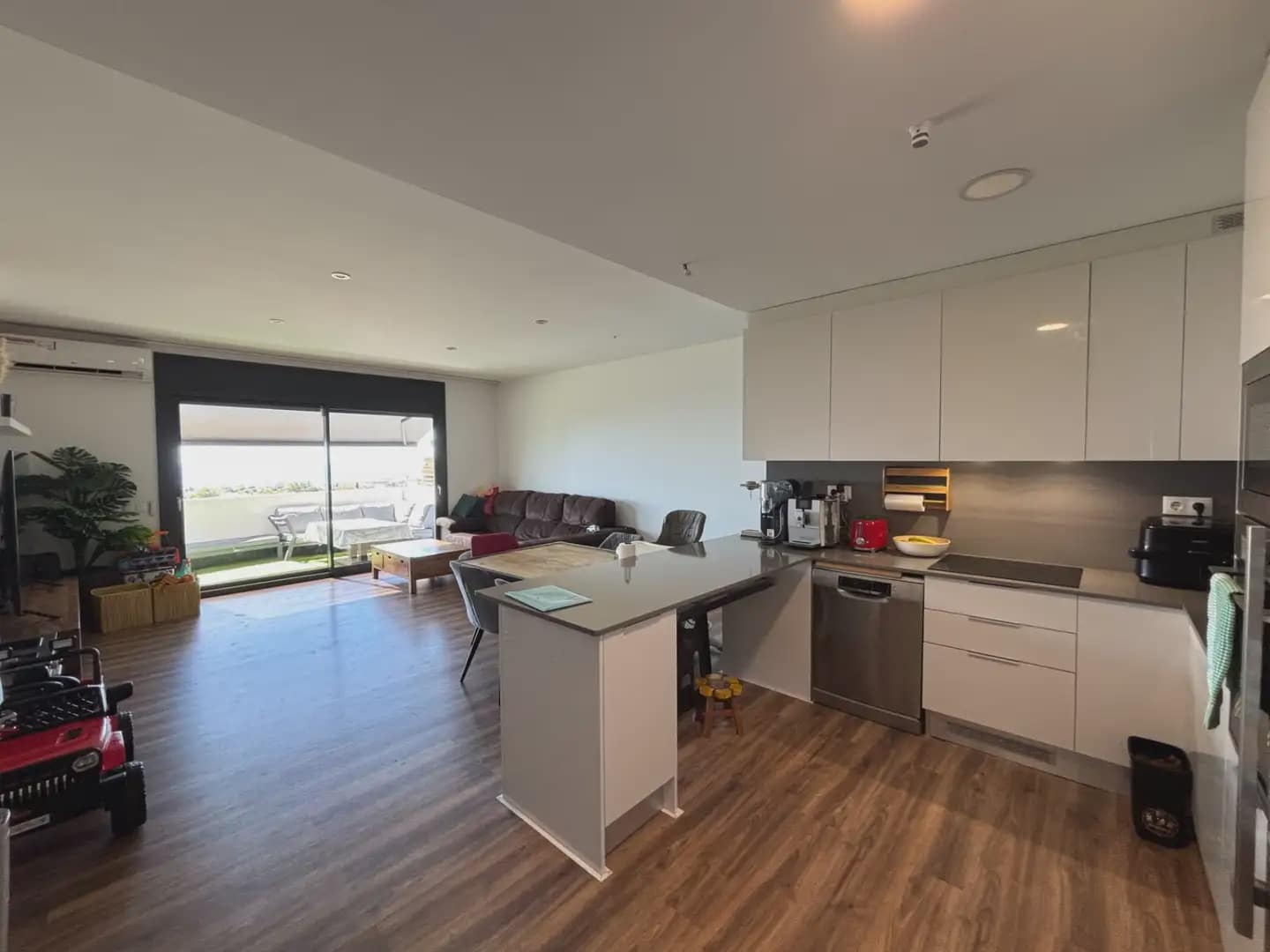 4 chambre Maison de Ville à vendre à Cabrera de Mar avec piscine garage - 565 000 € (Ref: 10035731)
