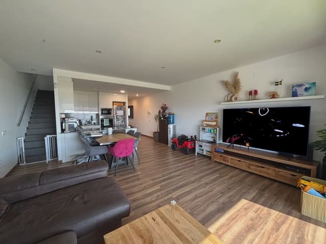 4 bedroom Townhouse for sale in Cabrera de Mar with pool garage - € 565,000 (Ref: 10035731)