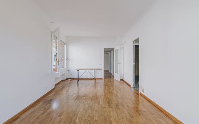 4 quarto Apartamento para venda em El Putxet i El Farró, Barcelona cidade - 460 000 € (Ref: 10036221)
