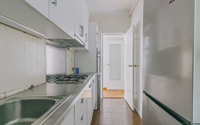 4 quarto Apartamento para venda em El Putxet i El Farró, Barcelona cidade - 460 000 € (Ref: 10036221)