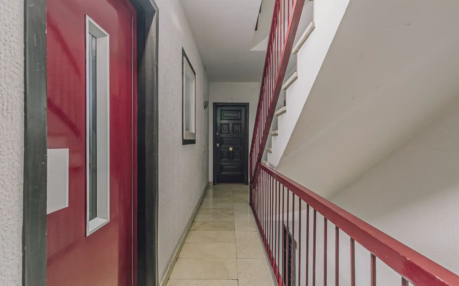 4 slaapkamer Flat te koop in Barcelona stad - € 460.000 (Ref: 10036221)