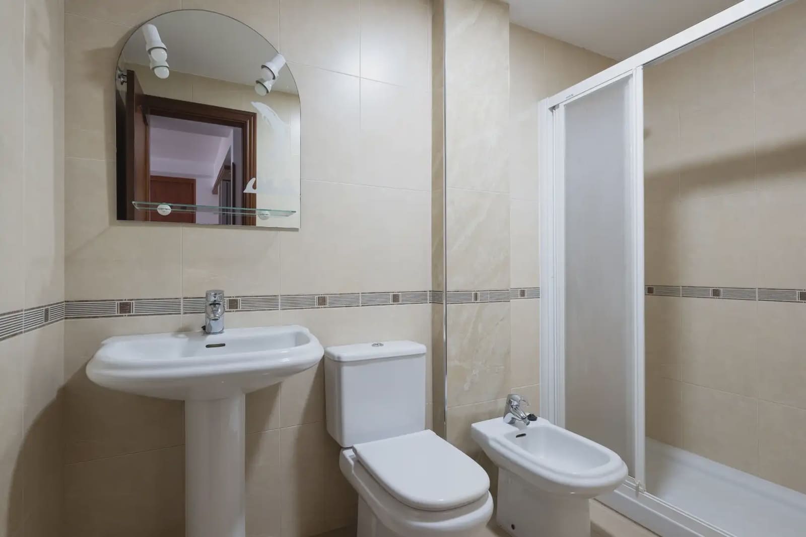 1 quarto Apartamento para arrendar em Las Palmas de Gran Canaria - 1 000 € (Ref: 10036222)