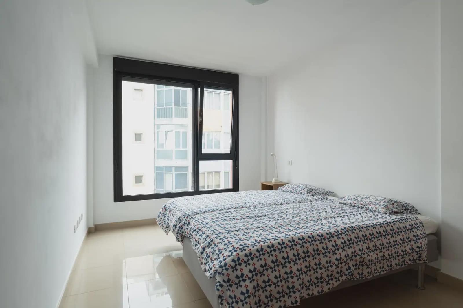 1 quarto Apartamento para arrendar em Las Palmas de Gran Canaria - 1 000 € (Ref: 10036222)