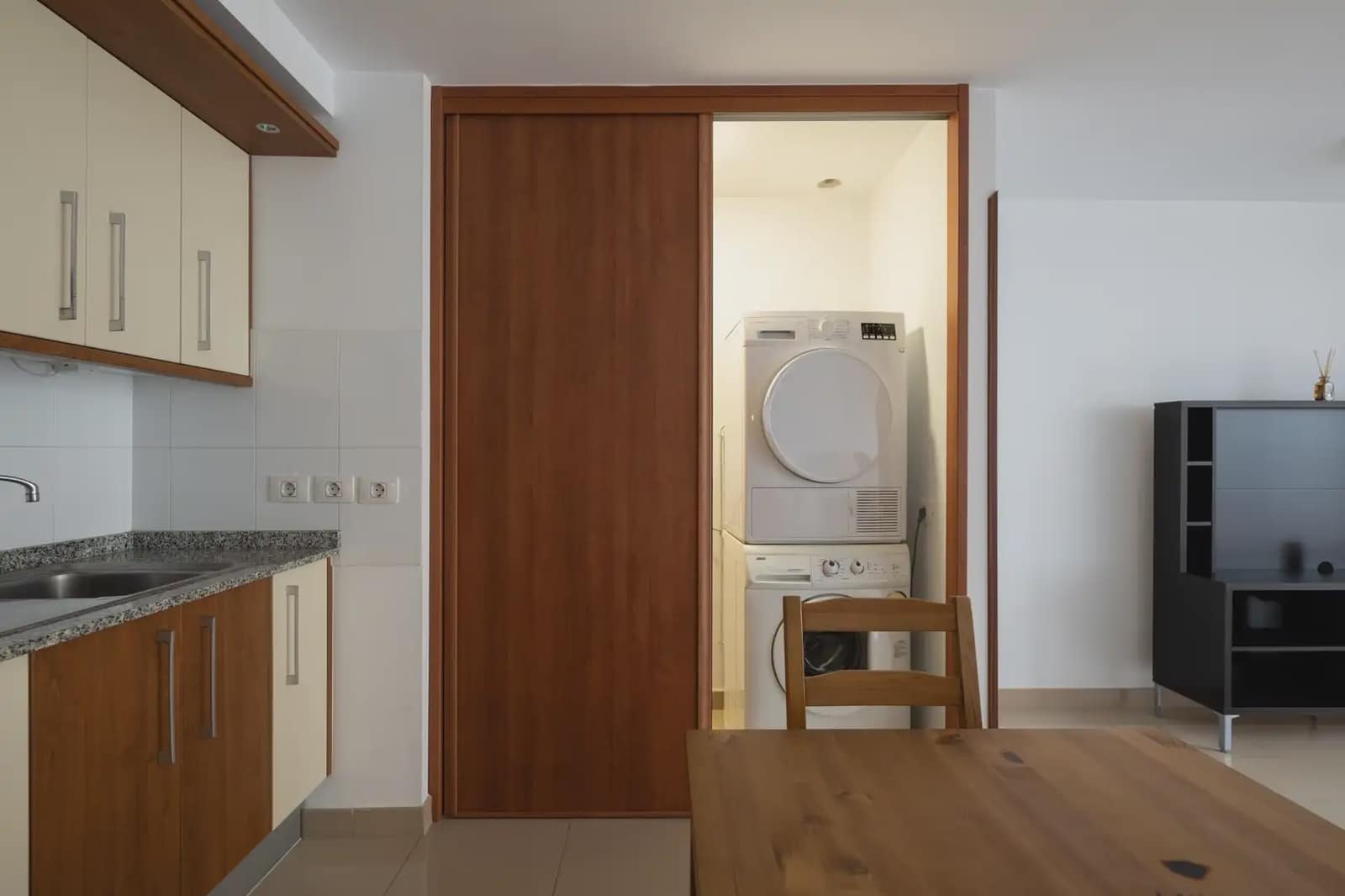1 quarto Apartamento para arrendar em Las Palmas de Gran Canaria - 1 000 € (Ref: 10036222)