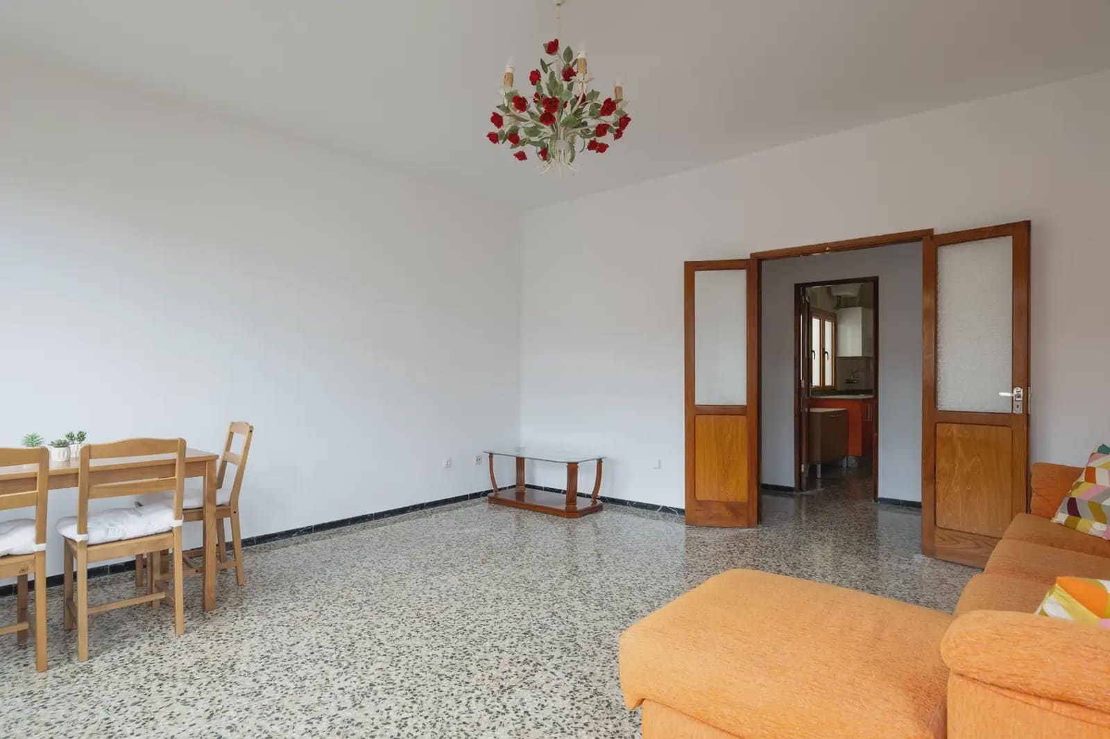 2 quarto Apartamento para arrendar em Las Palmas de Gran Canaria - 1 000 € (Ref: 10036223)