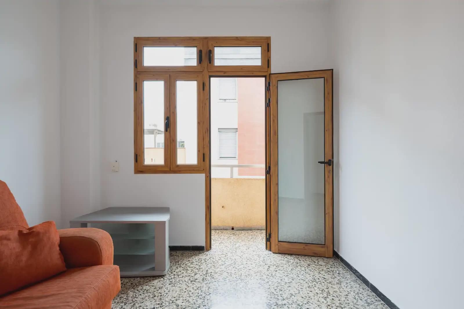 2 quarto Apartamento para arrendar em Las Palmas de Gran Canaria - 1 000 € (Ref: 10036223)