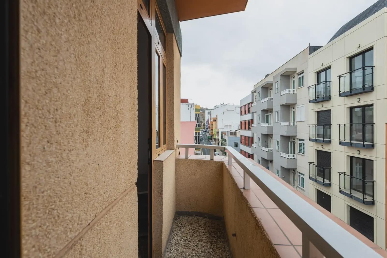 2 quarto Apartamento para arrendar em Las Palmas de Gran Canaria - 1 000 € (Ref: 10036223)