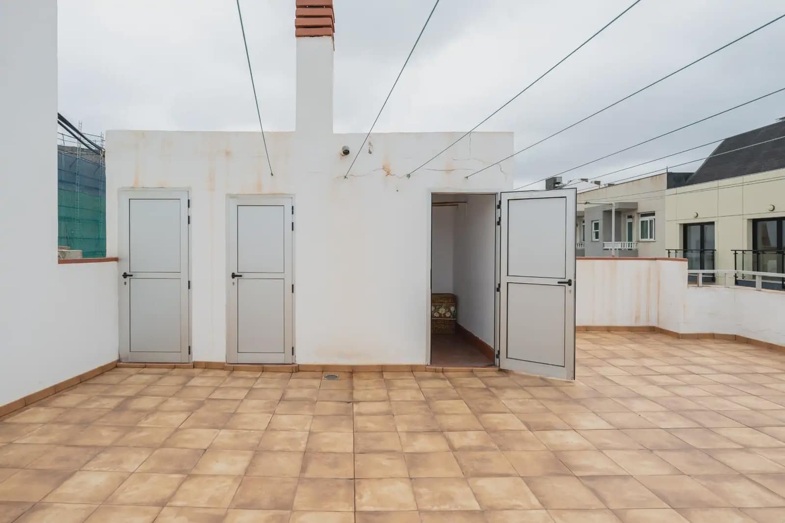 2 quarto Apartamento para arrendar em Las Palmas de Gran Canaria - 1 000 € (Ref: 10036223)