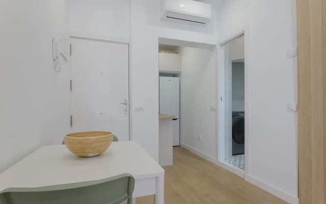 1 sypialnia Studio na sprzedaż w Universidad, Miasto Madryt - 309 000 € (Ref: 10041544)