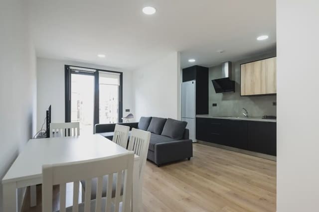 Piso de 2 habitaciones en Guanarteme, Las Palmas de Gran Canaria en alquiler - 1.200 € (Ref: 10042071)