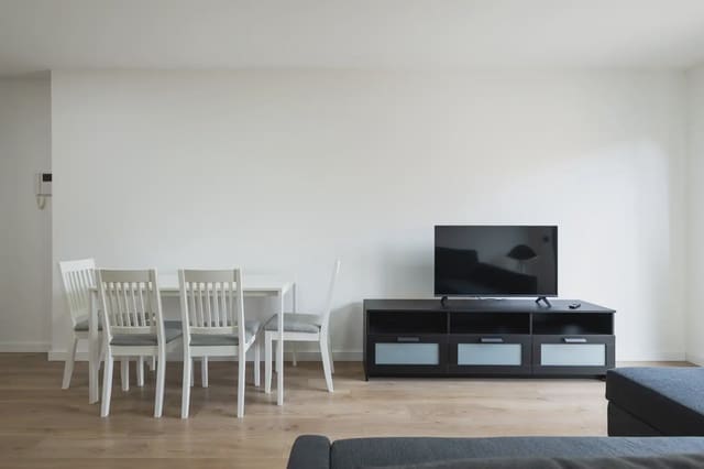 Piso de 2 habitaciones en Guanarteme, Las Palmas de Gran Canaria en alquiler - 1.200 € (Ref: 10042071)