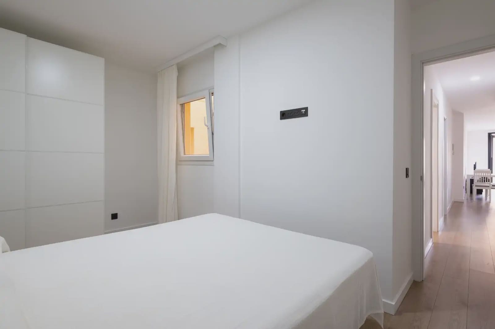 Piso de 2 habitaciones en Las Palmas de Gran Canaria en alquiler - 1.200 € (Ref: 10042071)