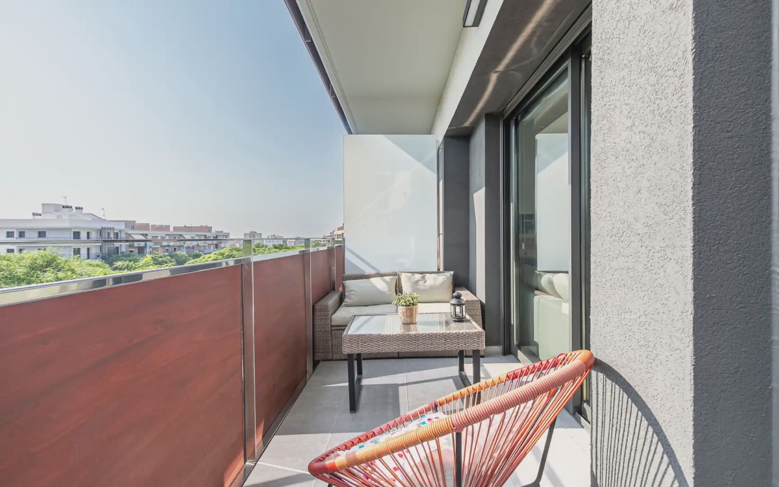 3 bedroom Flat for sale in Vilanova i la Geltru with pool garage - € 480,000 (Ref: 10043507)