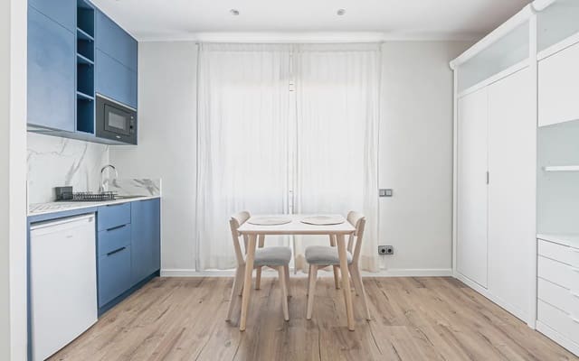 1 slaapkamer Appartement te huur in La Dreta de L'Eixample, Barcelona stad - € 1.300 (Ref: 10045782)