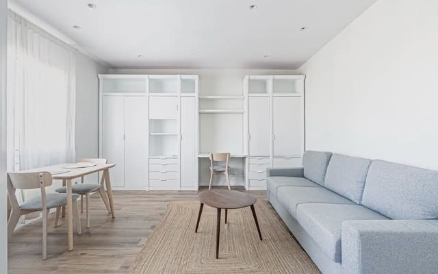 1 slaapkamer Appartement te huur in La Dreta de L'Eixample, Barcelona stad - € 1.300 (Ref: 10045782)