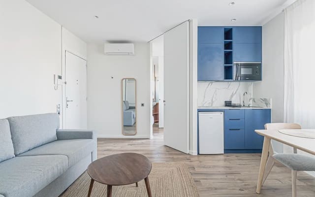 1 slaapkamer Appartement te huur in La Dreta de L'Eixample, Barcelona stad - € 1.300 (Ref: 10045782)