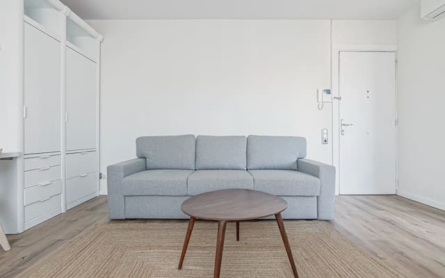 1 slaapkamer Appartement te huur in La Dreta de L'Eixample, Barcelona stad - € 1.300 (Ref: 10045782)