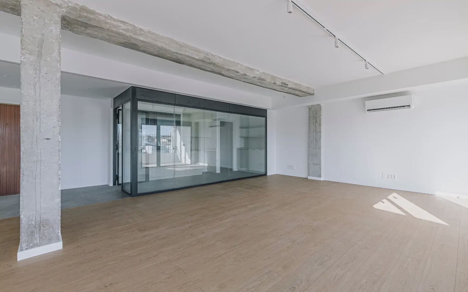 Büro zu vermieten in Barcelona Stadt - 2.550 € (Ref: 10047584)