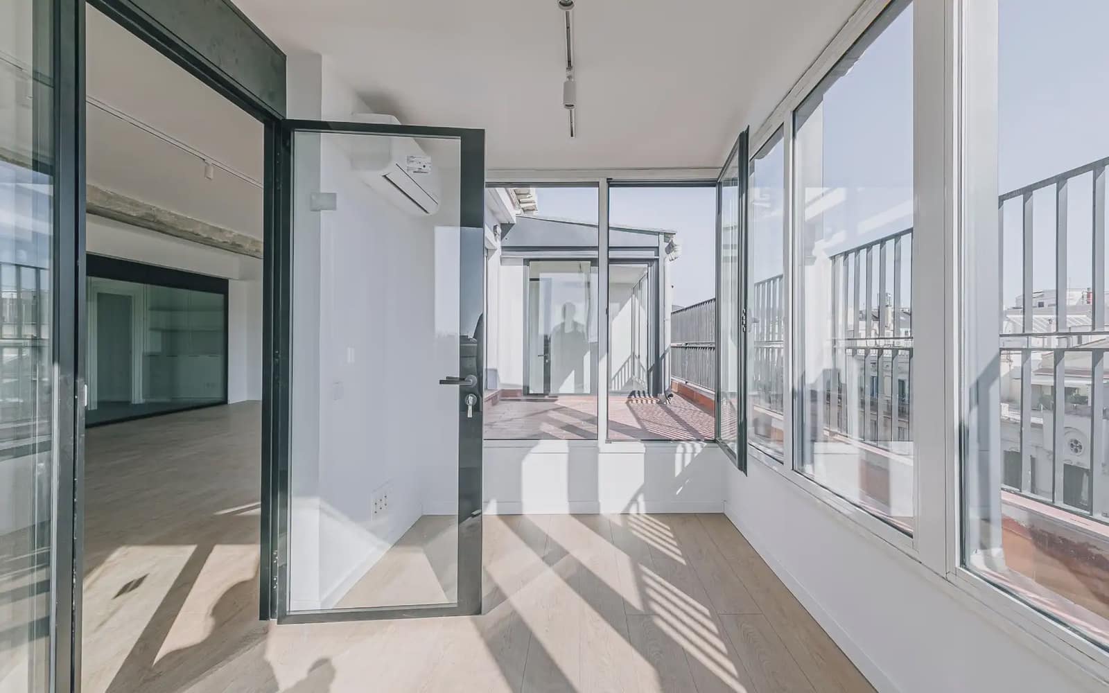 Büro zu vermieten in Barcelona Stadt - 2.550 € (Ref: 10047584)