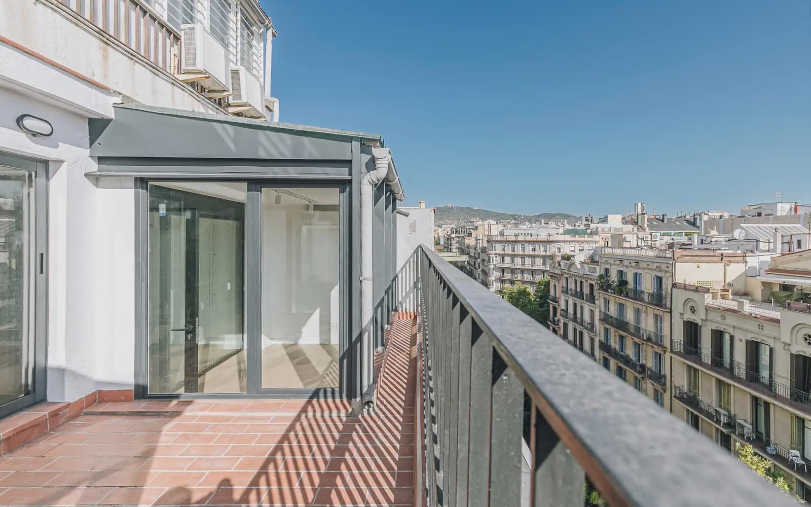 Büro zu vermieten in Barcelona Stadt - 2.550 € (Ref: 10047584)
