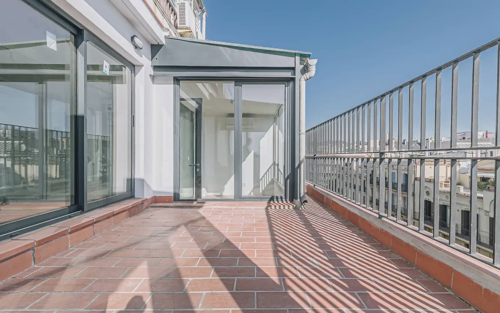 Büro zu vermieten in Barcelona Stadt - 2.550 € (Ref: 10047584)