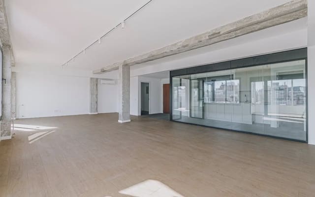 Büro zu vermieten in L'Antiga Esquerra de L'Eixample, Barcelona Stadt - 2.550 € (Ref: 10047584)