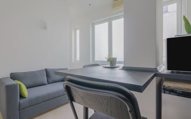 1 Zimmer Wohnung zu vermieten in Embajadores, Madrid Stadt - 1.250 € (Ref: 10048082)