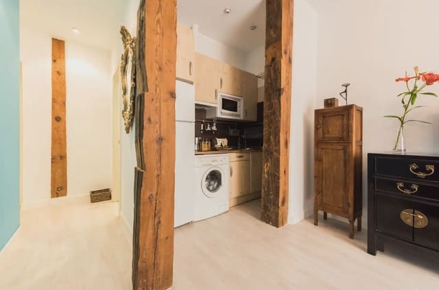 1 Zimmer Wohnung zu vermieten in Palacio, Madrid Stadt - 1.400 € (Ref: 10048524)