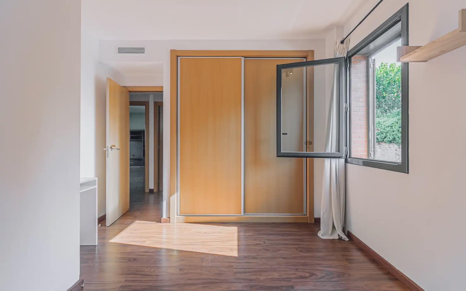 3 soverom Leilighet til salgs i El Papiol med svømmebasseng garasje - € 395 000 (Ref: 10054448)