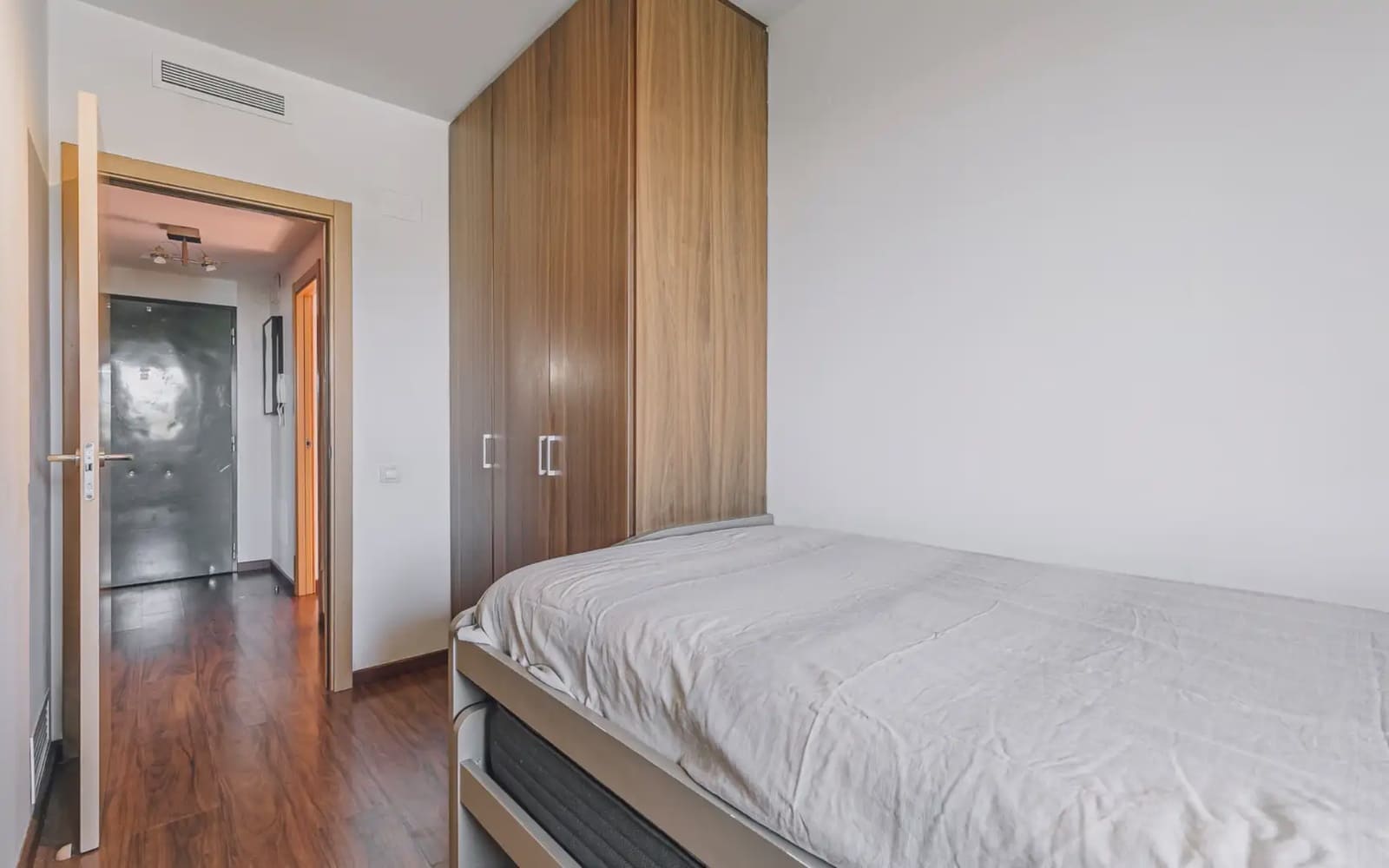 3 soverom Leilighet til salgs i El Papiol med svømmebasseng garasje - € 395 000 (Ref: 10054448)