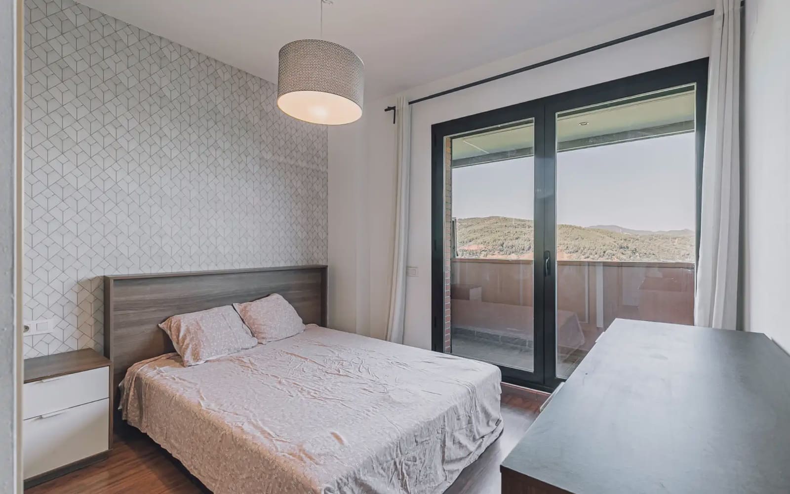 3 soverom Leilighet til salgs i El Papiol med svømmebasseng garasje - € 395 000 (Ref: 10054448)