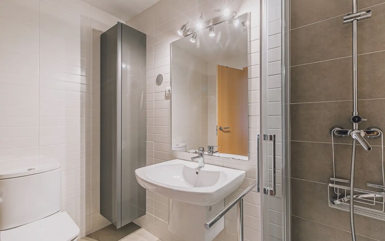 3 soverom Leilighet til salgs i El Papiol med svømmebasseng garasje - € 395 000 (Ref: 10054448)
