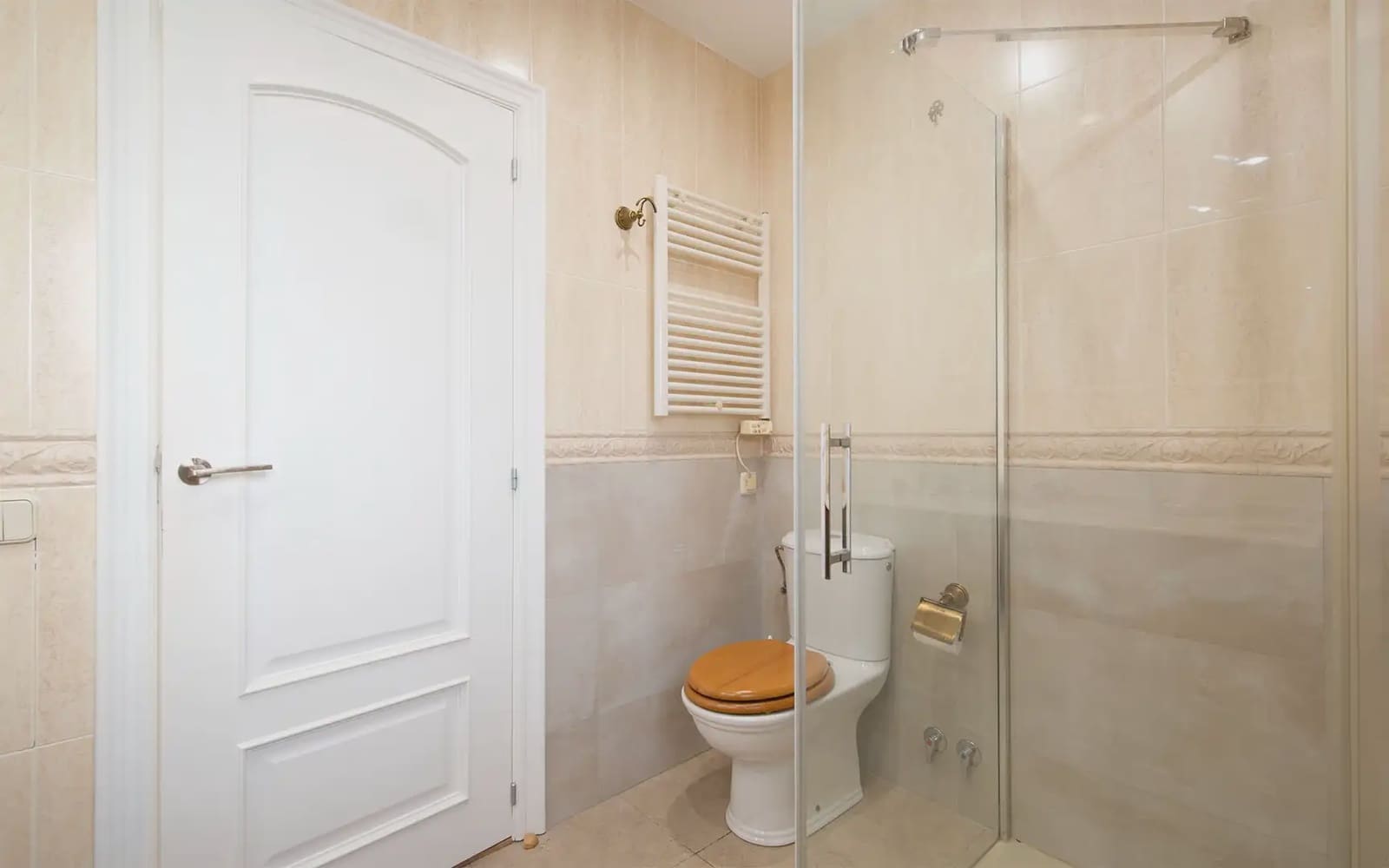 4 chambre Villa/Maison Semi-Mitoyenne à vendre à Sant Fost de Campsentelles avec garage - 580 000 € (Ref: 10054449)